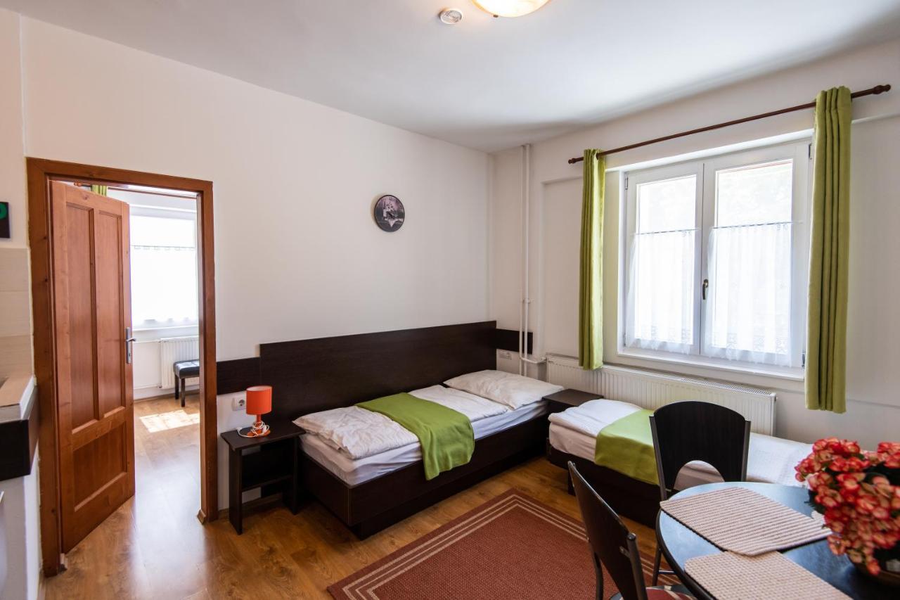סופרון Hello Apartmanhaz מראה חיצוני תמונה