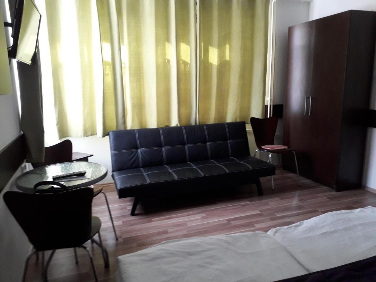 סופרון Hello Apartmanhaz מראה חיצוני תמונה
